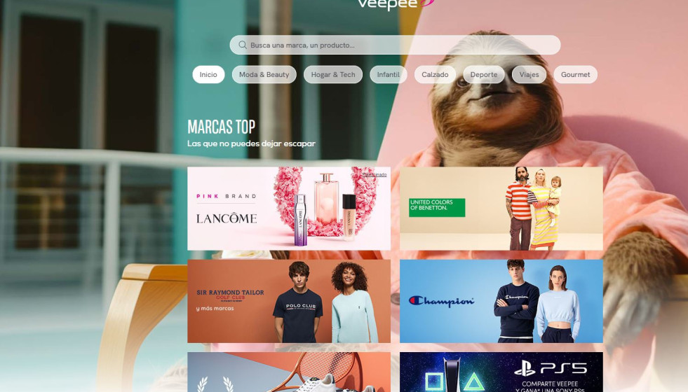 Archivo - El 63% de los compradores españoles ya usa inteligencia artificial en sus compras 'online', según IESE.