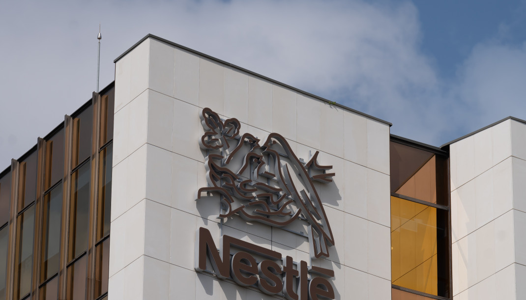 Archivo - Fachada de la sede de Nestlé España