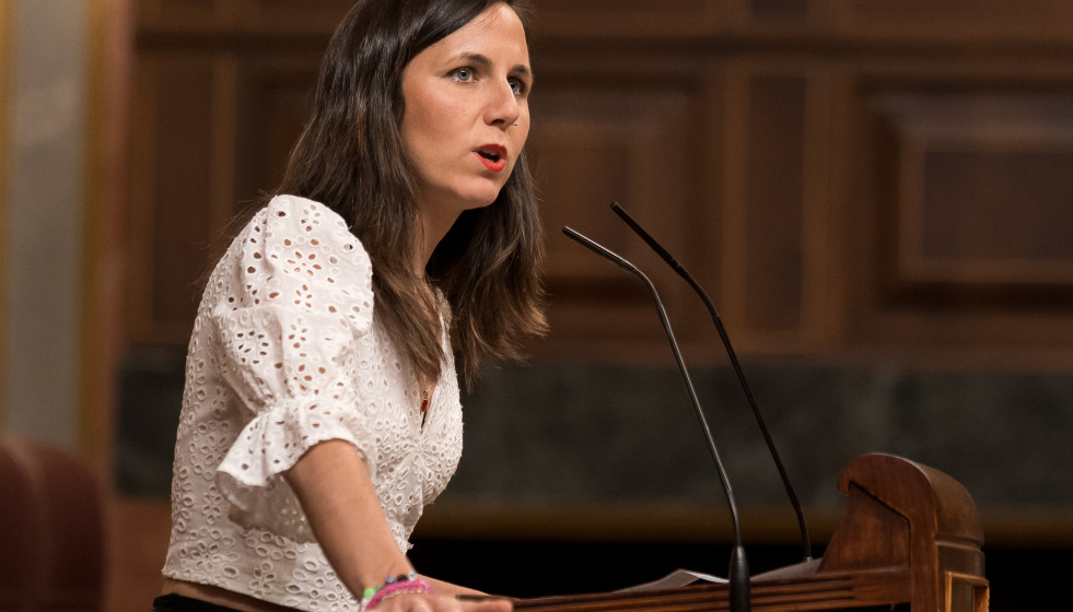 La secretaria general de Podemos, Ione Belarra, interviene durante una sesión plenaria en el Congreso de los Diputados, a 19 de mayo de 2026, en Madrid (España).