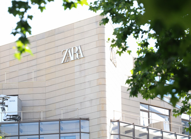 Fachada de un establecimiento de Zara en Madrid.
