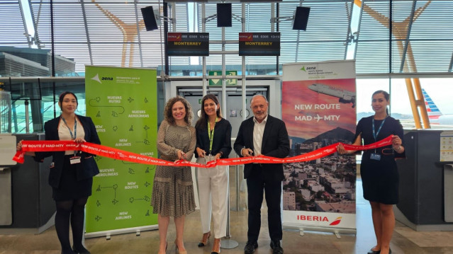 Inauguración de la ruta directa de Iberia entre Madrid (España) y Monterrey (México).
