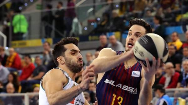 Thomas hertel con facundo campazzo  barclona madrid efe