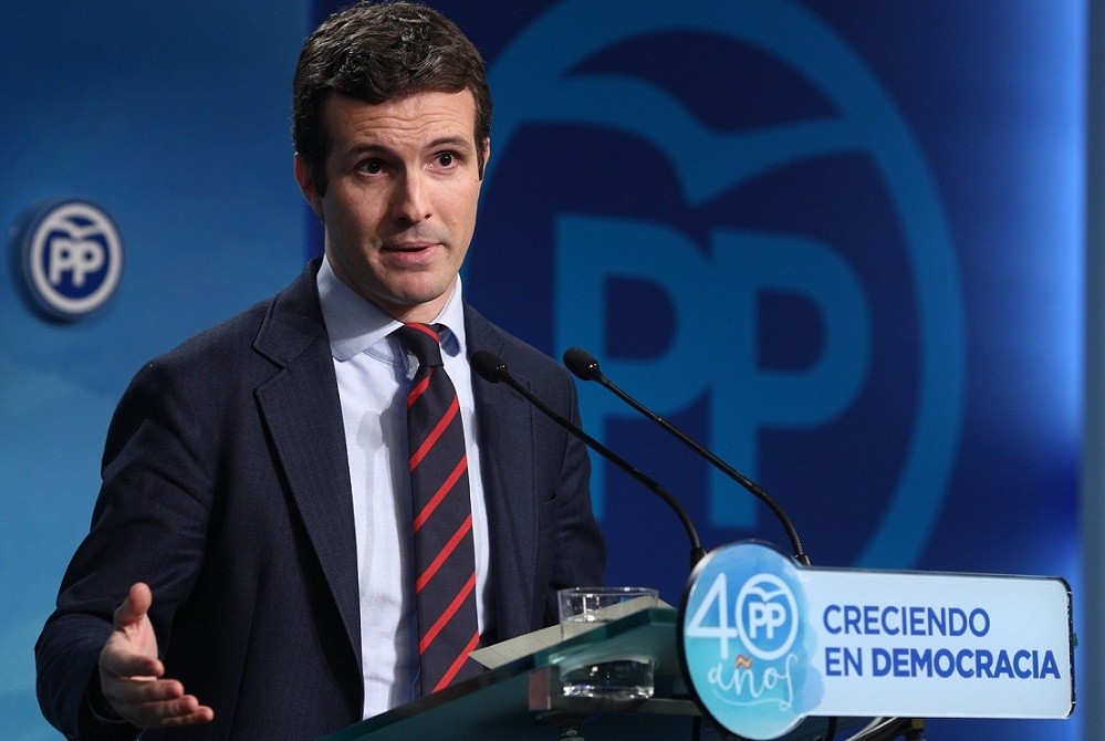 Pablo casado escuela cataluña castellano