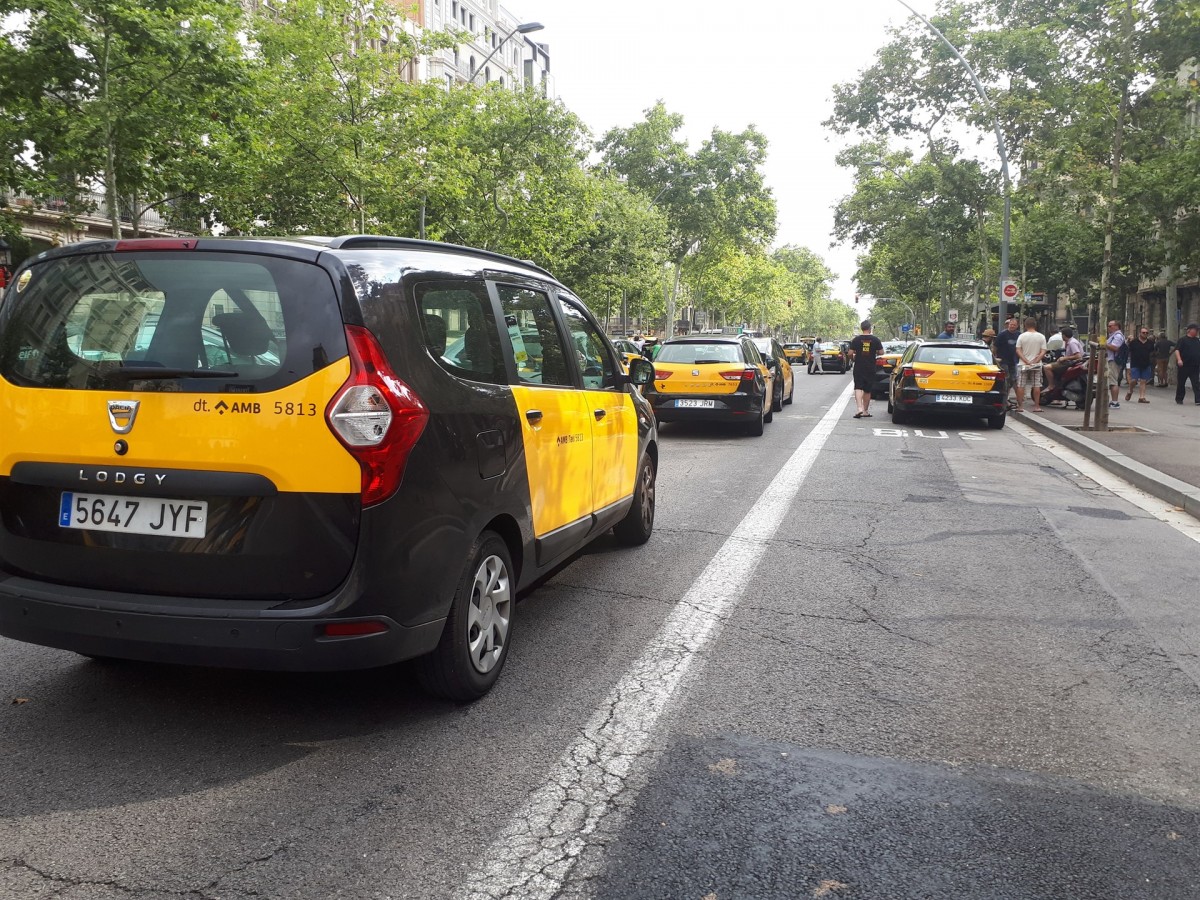 Taxis bcn granvia 290718 2