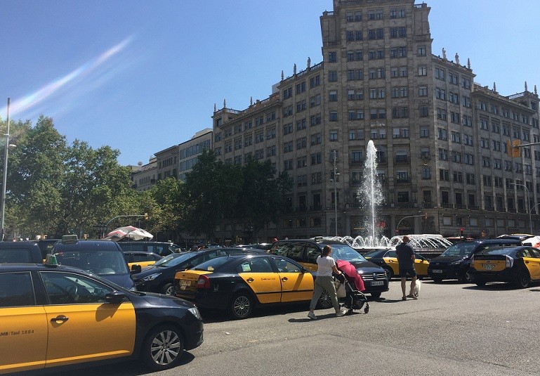 Gran vía taxis huelga 30072018