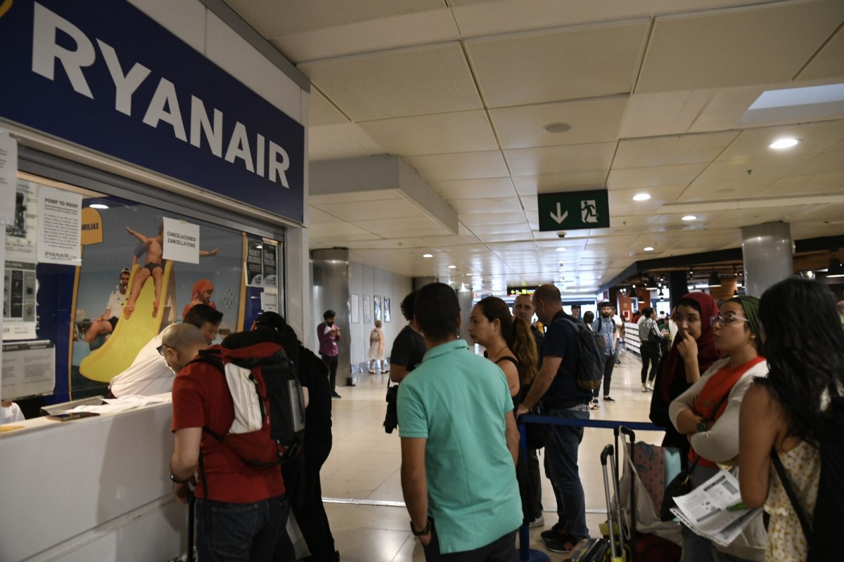 Ryanair mostrador aeropuerto