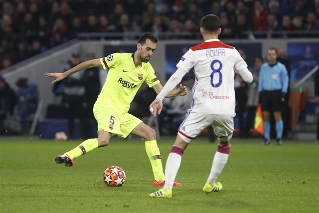 Busquets fc barcelona lyon