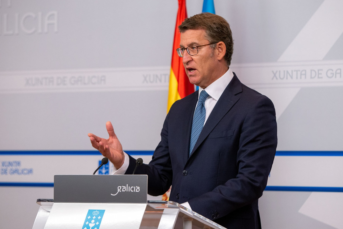 El presidente de la Xunta, Alberto Núñez Feijóo, en la rueda de prensa del Consello.