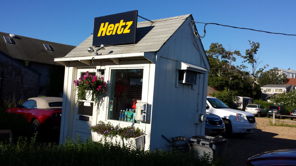 Hertz car rental office Vinyard Haven