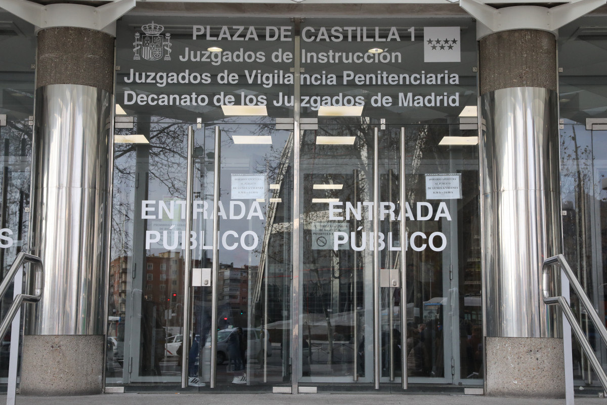 Imagen de recurso de la entrada de los Juzgados de Plaza de Castilla.