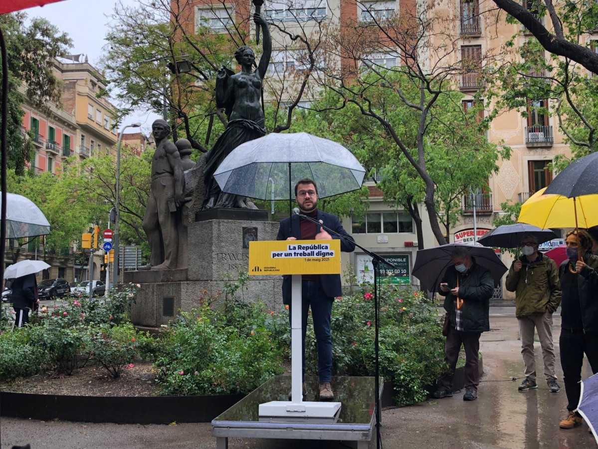 Pere Aragonès en l'homenatge d'ERC a Francesc Layret durant l'1 de Maig, Dia del Treballador