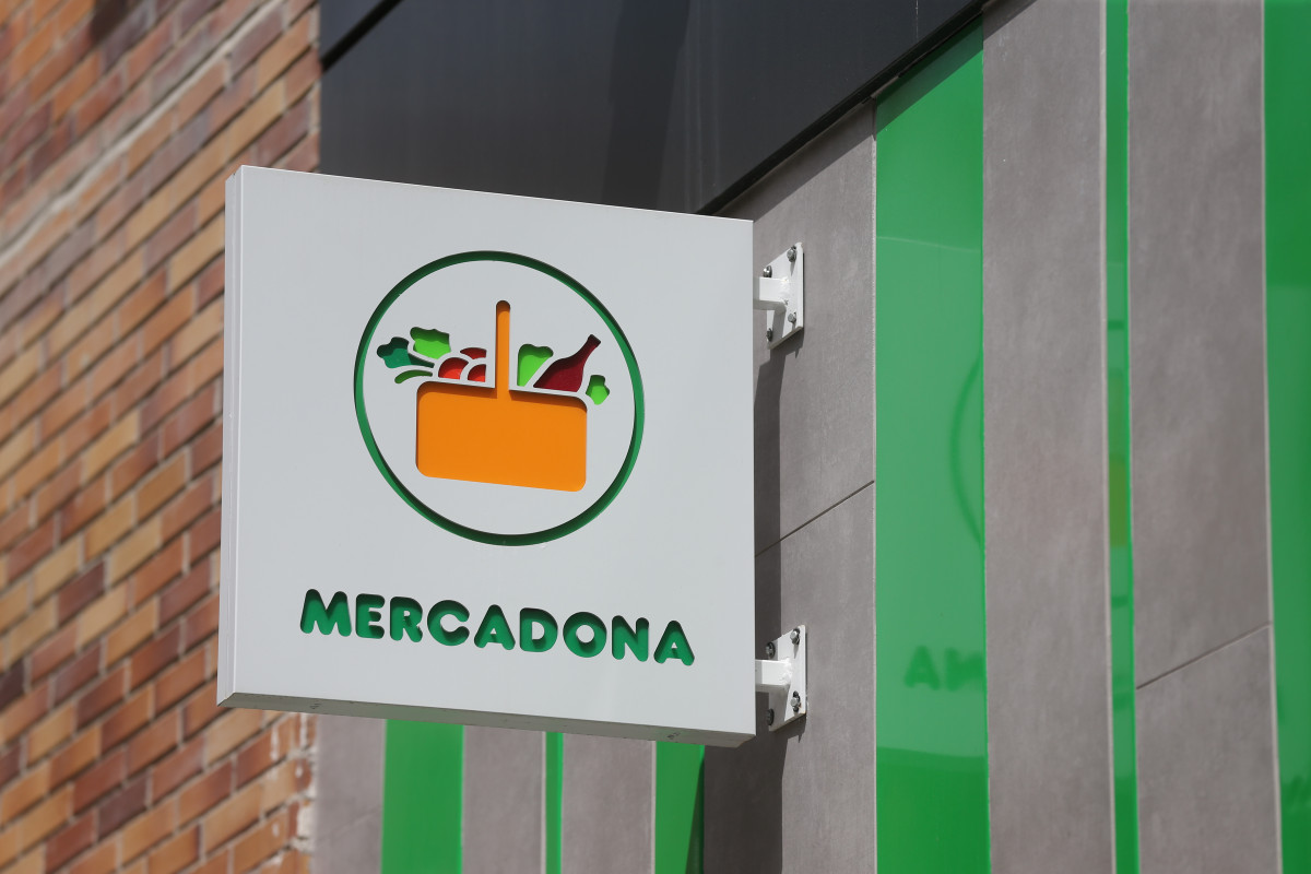 Exterior de un supermercado de Mercadona,