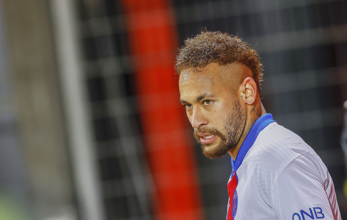Archivo - Neymar Jr of PSG during the French championship Ligue 1 football match between Stade Brestois and Paris Saint-Germain on May 23, 2021 at Francis Le Ble stadium in Brest, France - Photo Loic Baratoux / DPPI