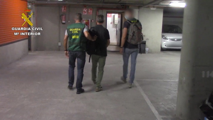 Imagen de la detención del presunto pedófilo
