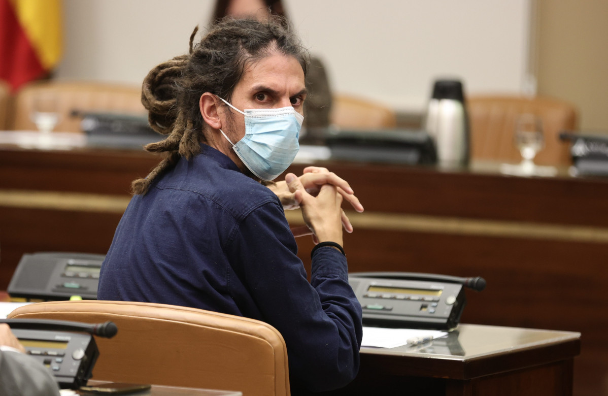 El ex secretario de Organización y diputado de Unidas Podemos Alberto Rodríguez en  la Comisión de Derechos Sociales y Políticas Integrales de la Discapacidad, a 20 de octubre de 2021, en Madrid, (España).