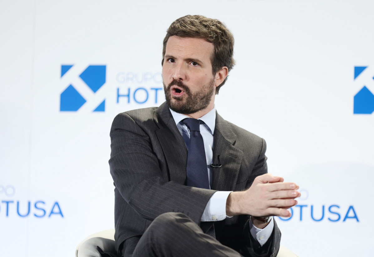 El presidente del PP, Pablo Casado, interviene en la inauguración oficial de la VIII edición del Foro de Innovación Turística de Hotusa, en Eurostars Madrid Tower, a 17 de enero de 2022, en Madrid, (España).