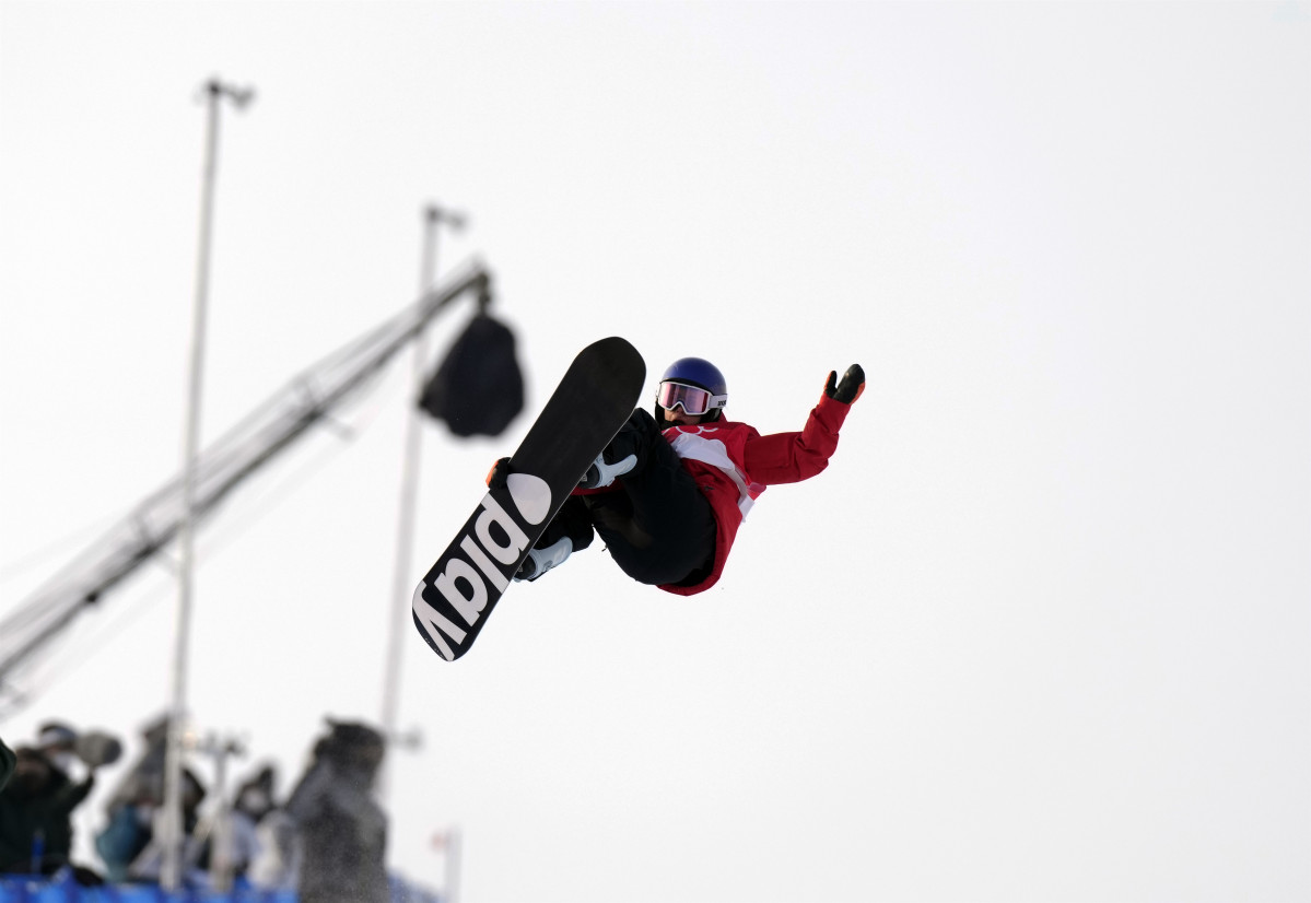 La 'rider' española Queralt Castellet compitiendo en el 'halfpipe' de los Juegos Olimpicos de Invierno de Pekín 2022