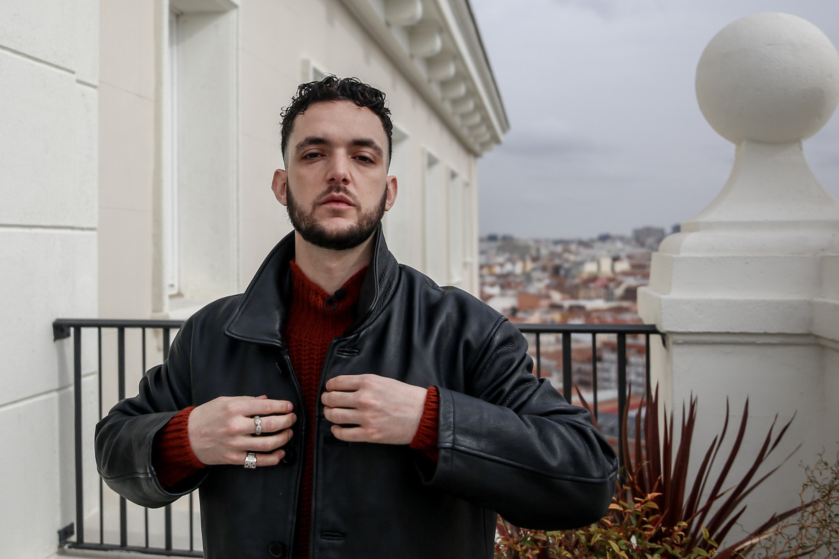 Archivo - El cantante C. Tangana posa en una fotografía durante una entrevista para Europa Press en el Hotel Riu Plaza España, en Madrid (España), a 25 de febrero de 2021. El pasado 22 de febrero el trapero presentó dos temas que formarán parte de su terc