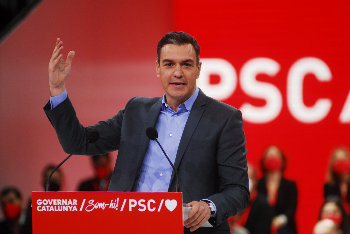 Archivo - El presidente del gobierno, Pedro Sánchez, en el Congreso Extraordinario del PSC, a 19 de diciembre de 2021, en Barcelona (Cataluña). En este evento se vota la Comisión Ejecutiva, que estará formada por 54 personas --con 27 mujeres y 27 hombres.