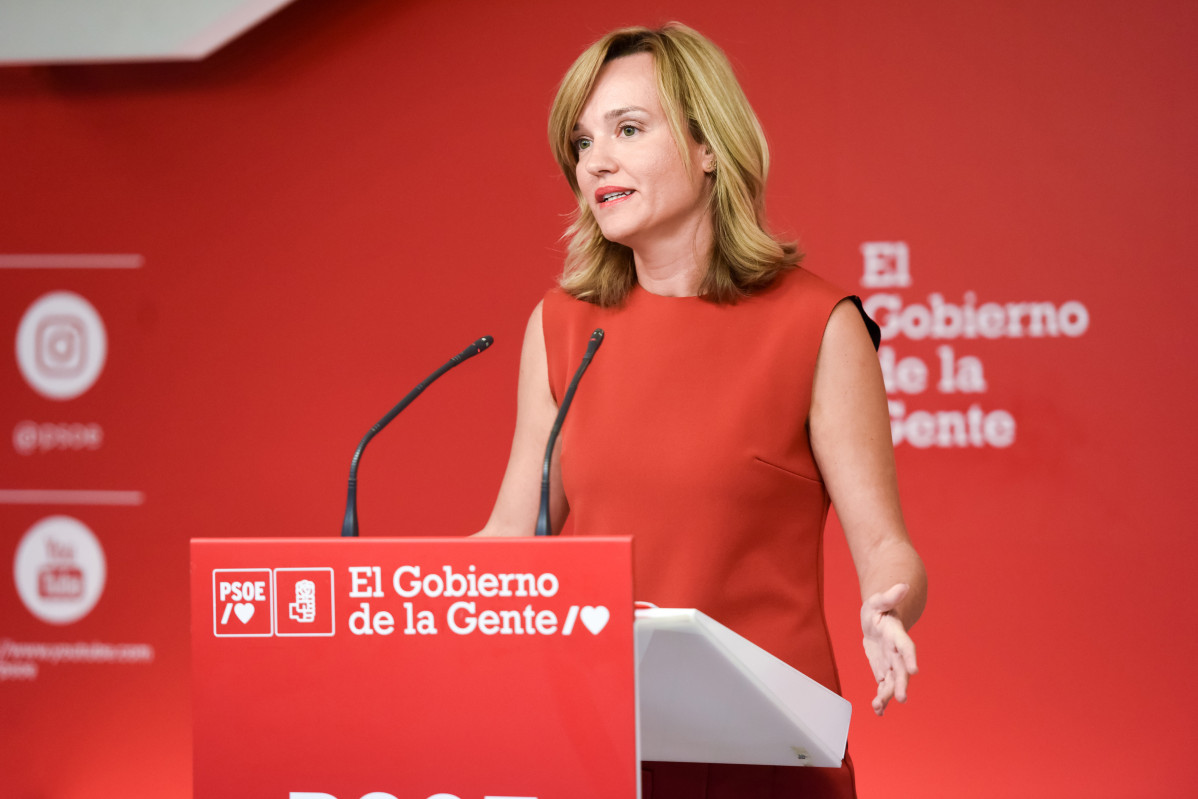 Archivo - La ministra de Educación y Formación Profesional y portavoz del partido socialista (PSOE), Pilar Alegría, comparece en rueda de prensa en la sede de su partido, a 19 de septiembre de 2022