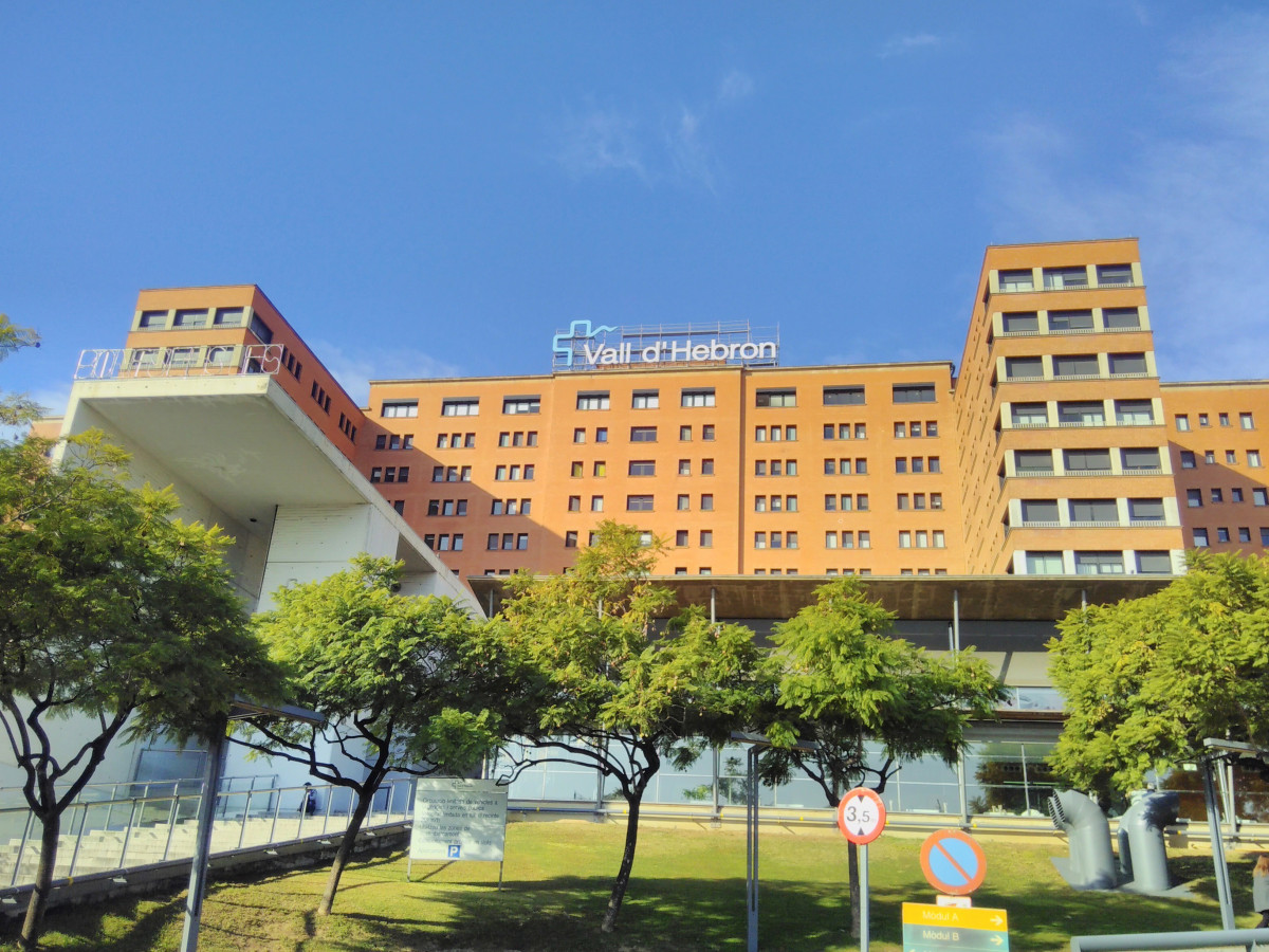 Archivo - Façana de l'Hospital Vall d'Hebron