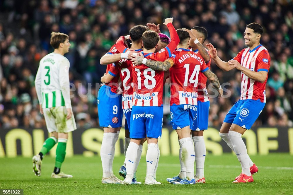 El 'milagro' deportivo del Girona FC bajo el paraguas del gigante City  Football Group