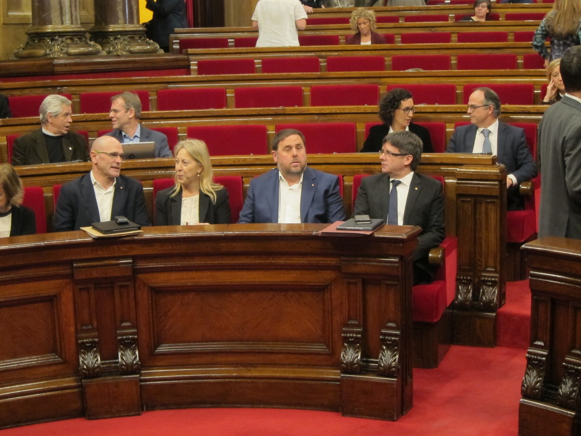 Parlament 15