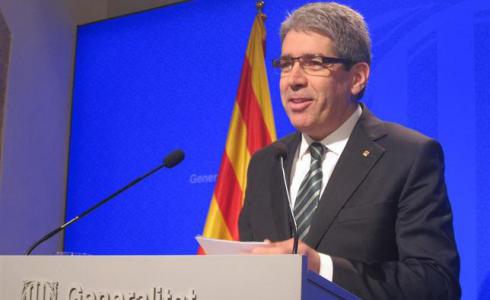 Homs pide esperar a la hoja de ruta definitiva de UDC antes de valorarla